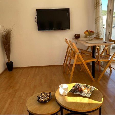 Apartment Remi, Penthouse With Balcony, Free Parking Marina Luaran gambar